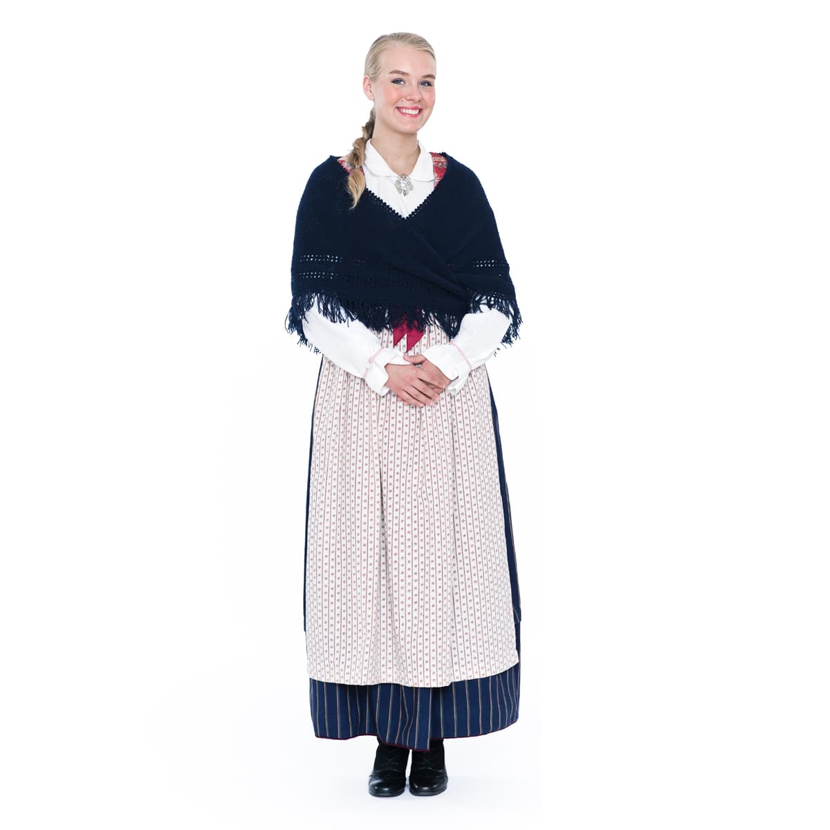 Akerdrakt_dame_blått_sjal-1.jpg