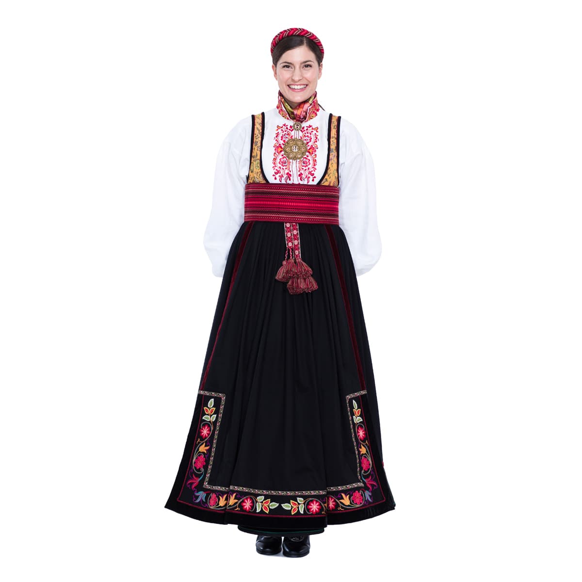 Beltestakk_A82_med_brodert_forkle_gult_liv_front.jpg