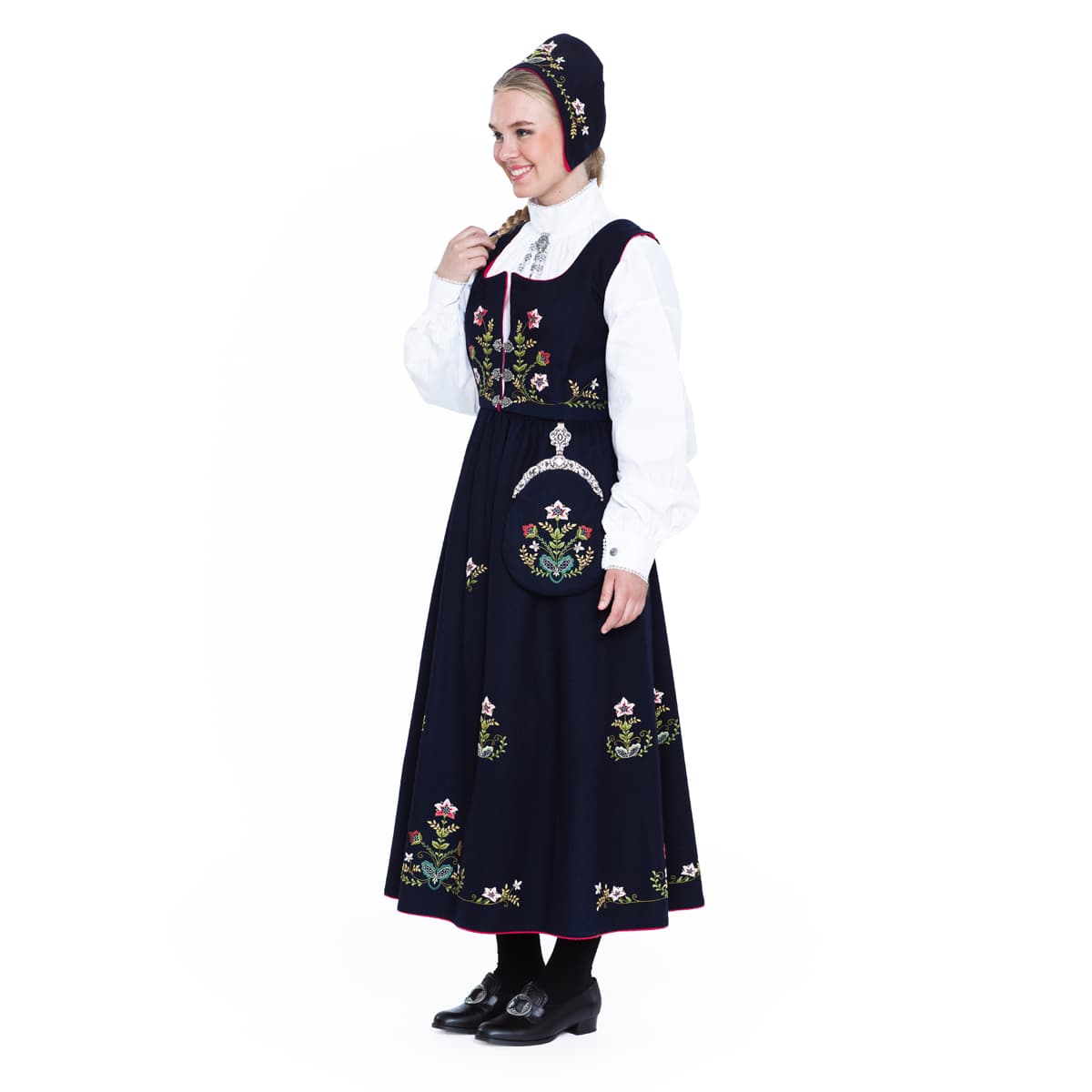 Vallset_damebunad_siden.jpg