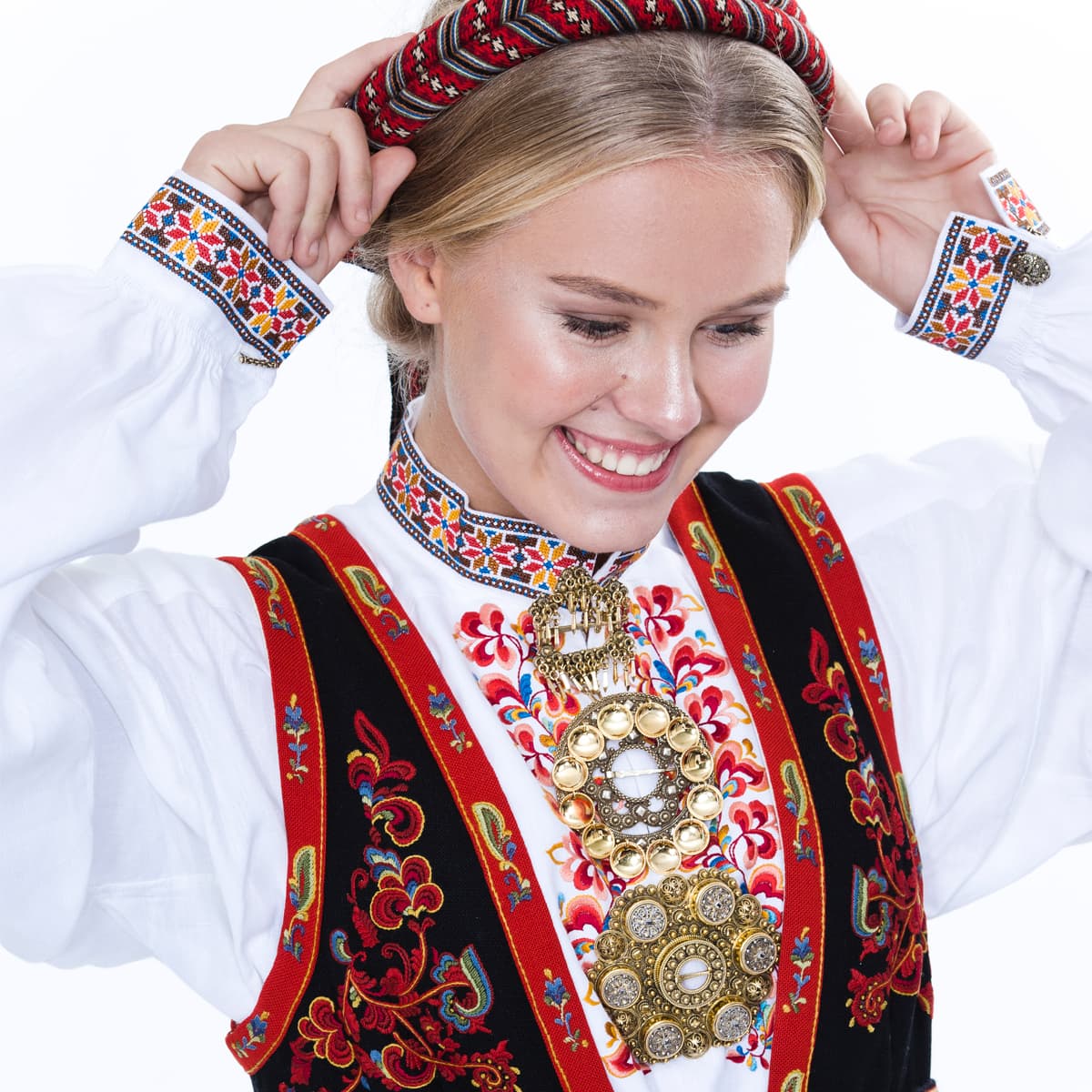 Aust-TelemarkA41_dame_detalj.jpg